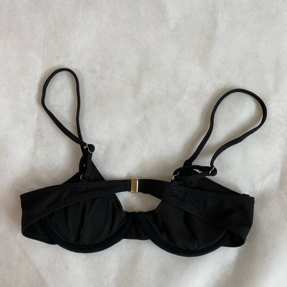 SHEIN underwire bikini top - Picture 3 of 6